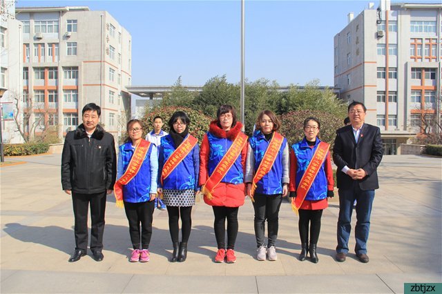 我?！扒啻褐驹感?，共筑中國夢”學(xué)雷鋒志愿服務(wù)活動(dòng)啟動(dòng)
