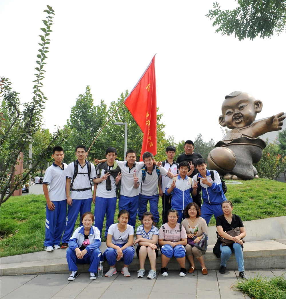 走進(jìn)博物館，感受齊文化
