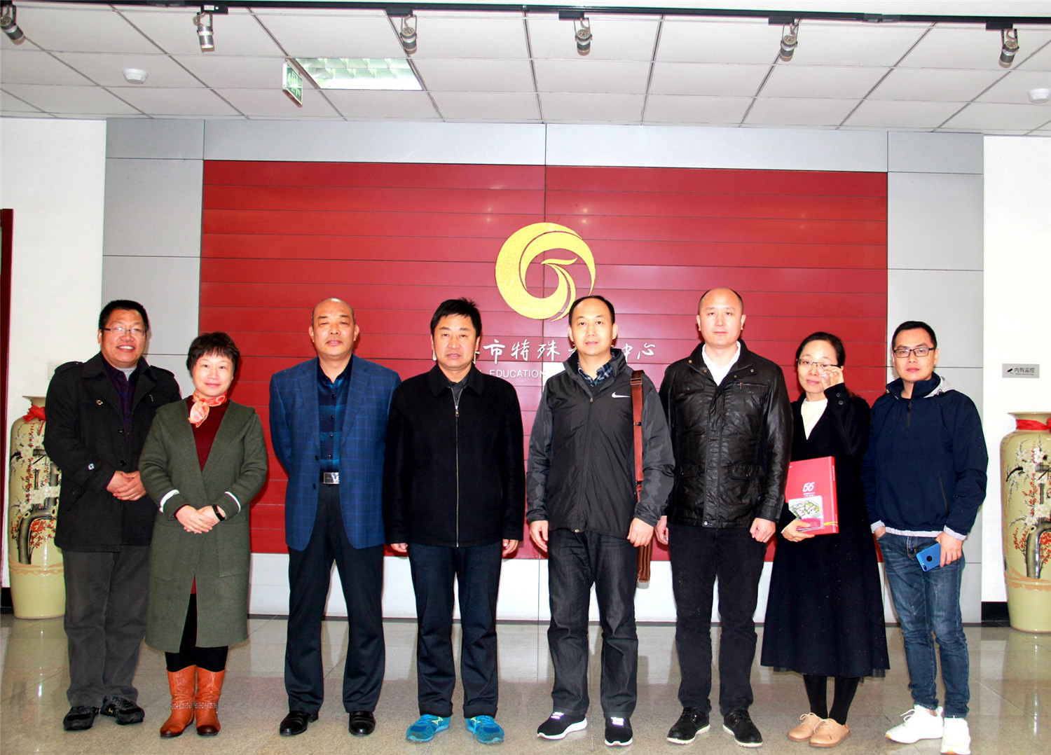 廣東佛山啟聰學(xué)?？疾靾F(tuán)來校參觀調(diào)研