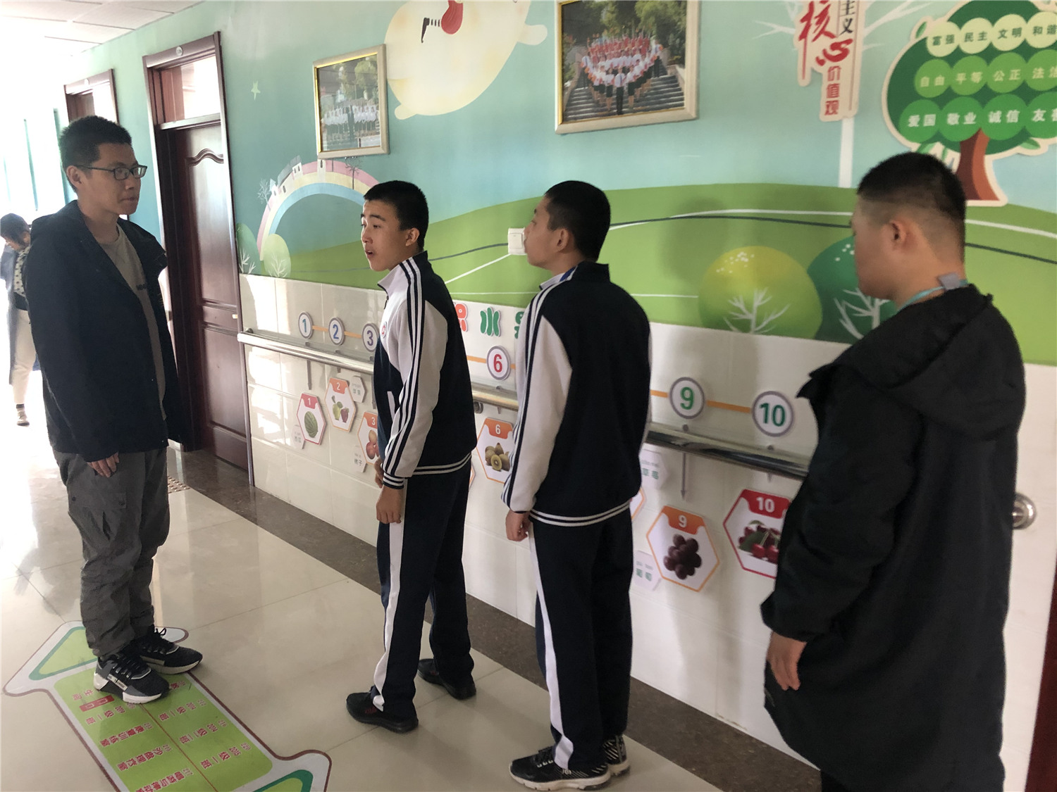 市特教中心召開(kāi)實(shí)習(xí)教師工作總結(jié)會(huì)議
