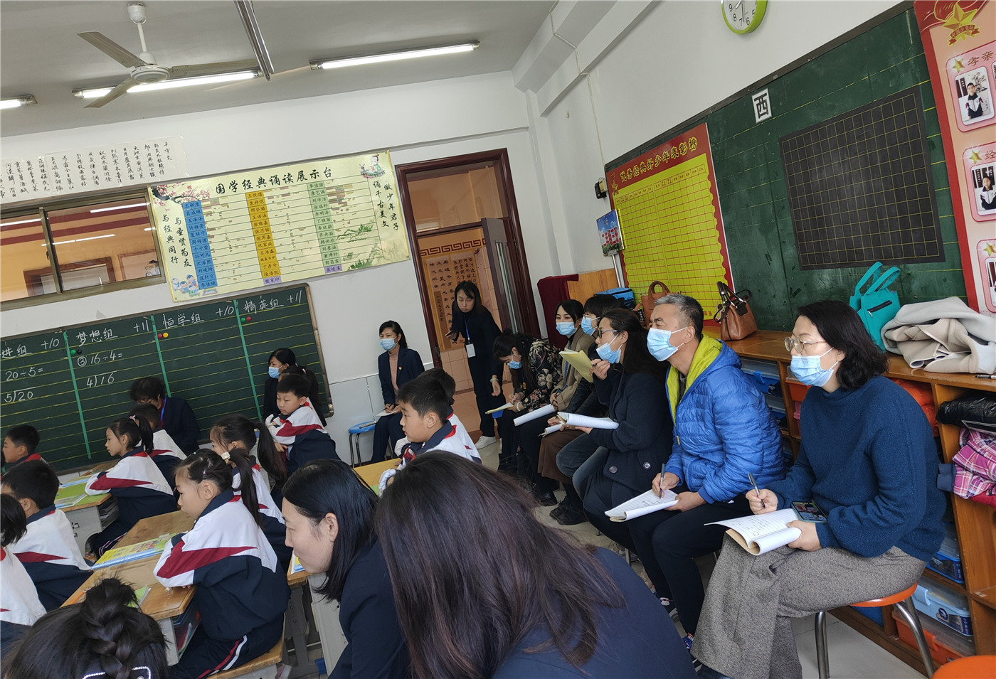 聽課研討促成長(zhǎng)，普特融合共進(jìn)步
