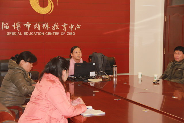 家校攜手，呵護(hù)成長