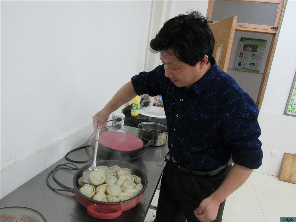 相約冬至節(jié)，彰顯團(tuán)隊(duì)情