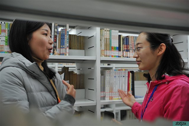 傳手語 倡融合 享文明——淄博市特殊教育中心聯(lián)手淄博市圖書館開展學雷鋒志愿服務(wù)活動