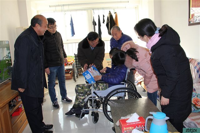 愛心驅散冬日嚴寒 送教溫暖你我心間