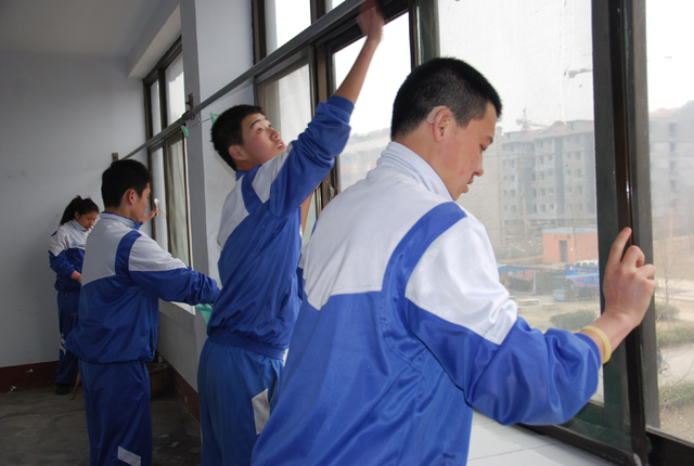 市特教中心開(kāi)展走進(jìn)尚莊社區(qū)志愿服務(wù)活動(dòng)