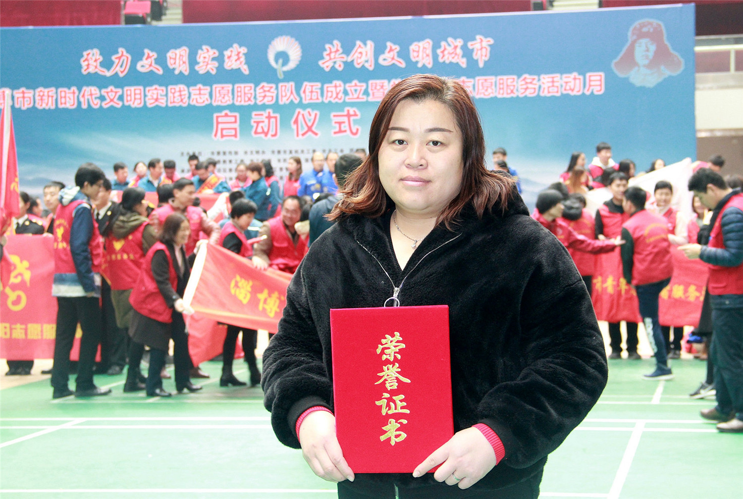 傳承雷鋒精神　做新時(shí)代自覺(jué)踐行者