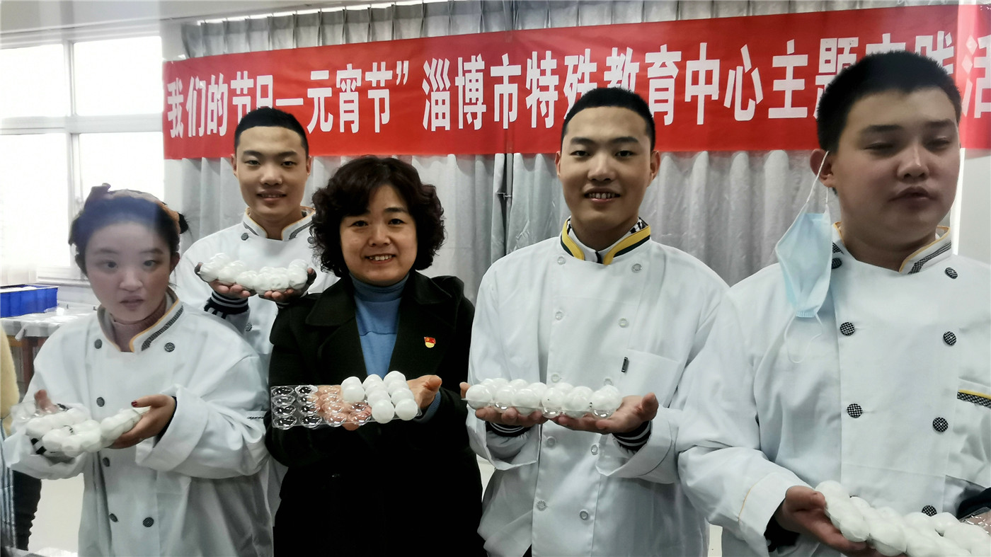 正月元宵年年圓，家風(fēng)家訓(xùn)代代傳