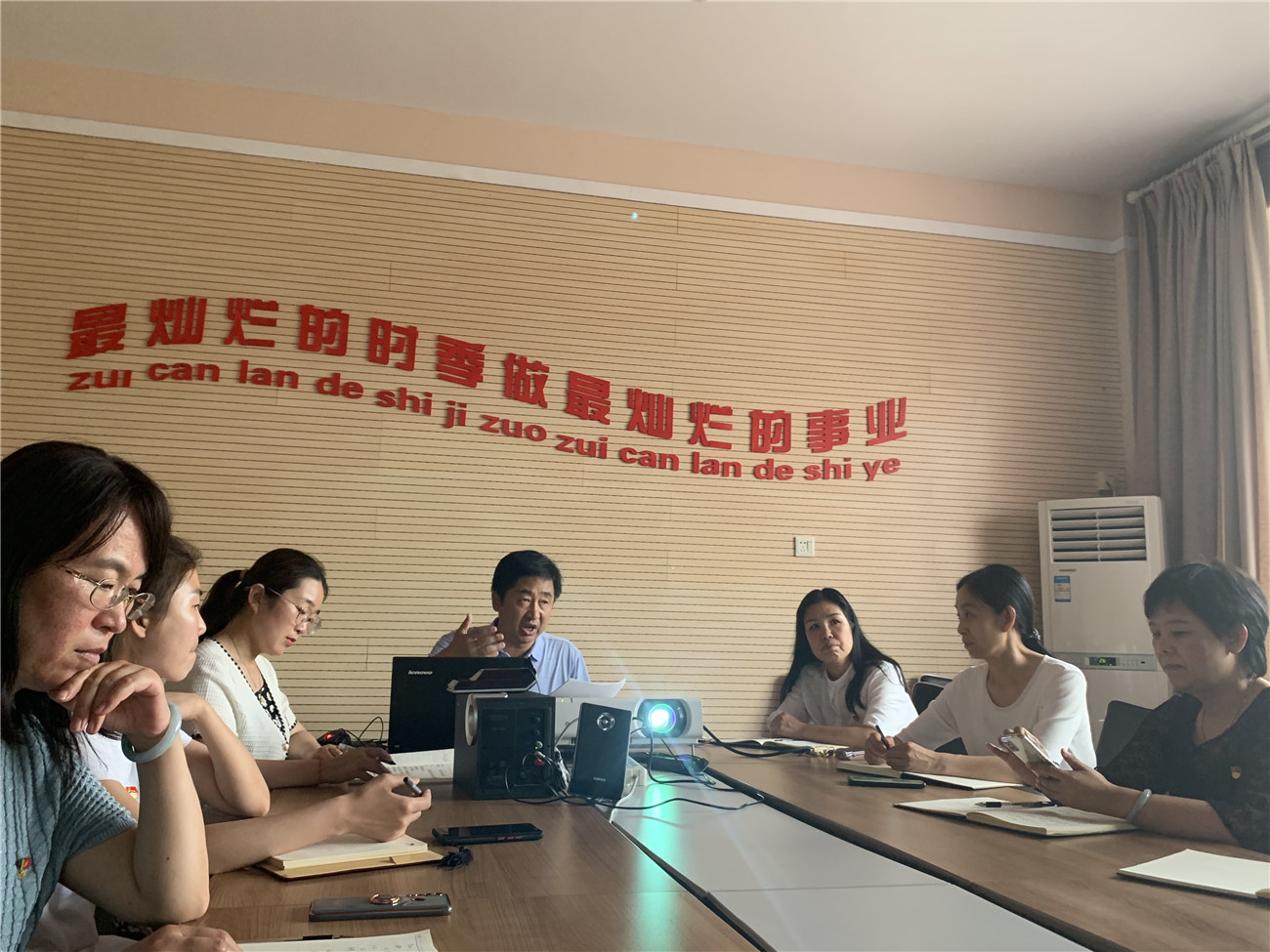 黨組織書記交叉講黨課，助力黨建業(yè)務深度融合